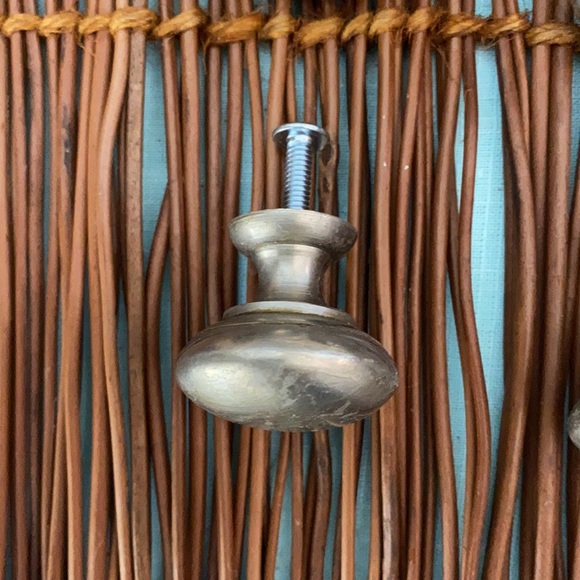 Silver Tone Metal Draw pulls-8 - Picture 4 of 6